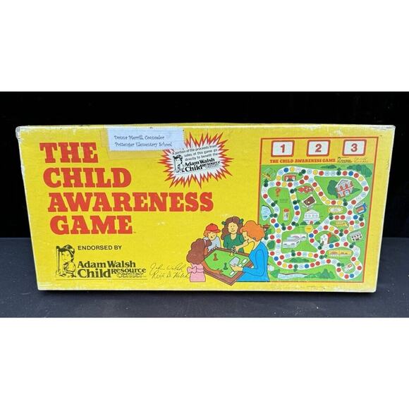 Vintage 1985 The Child Awareness Game Adam Walsh Child Resource Center 100% Nice